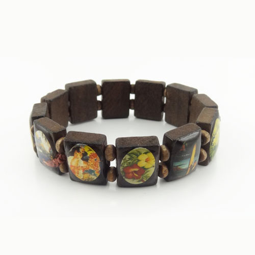 HAWAIIAN VINTAGE WOODEN BRACELETS