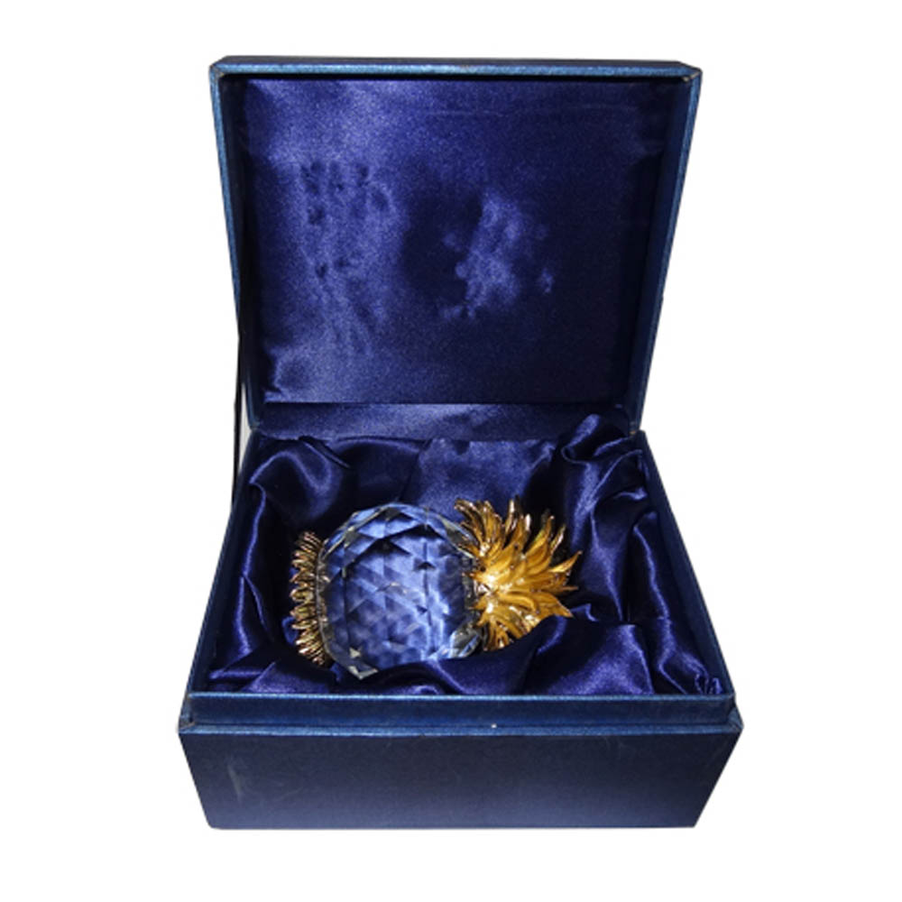 pineapple paper weight